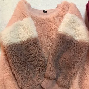 Super soft long sleeve sweater.